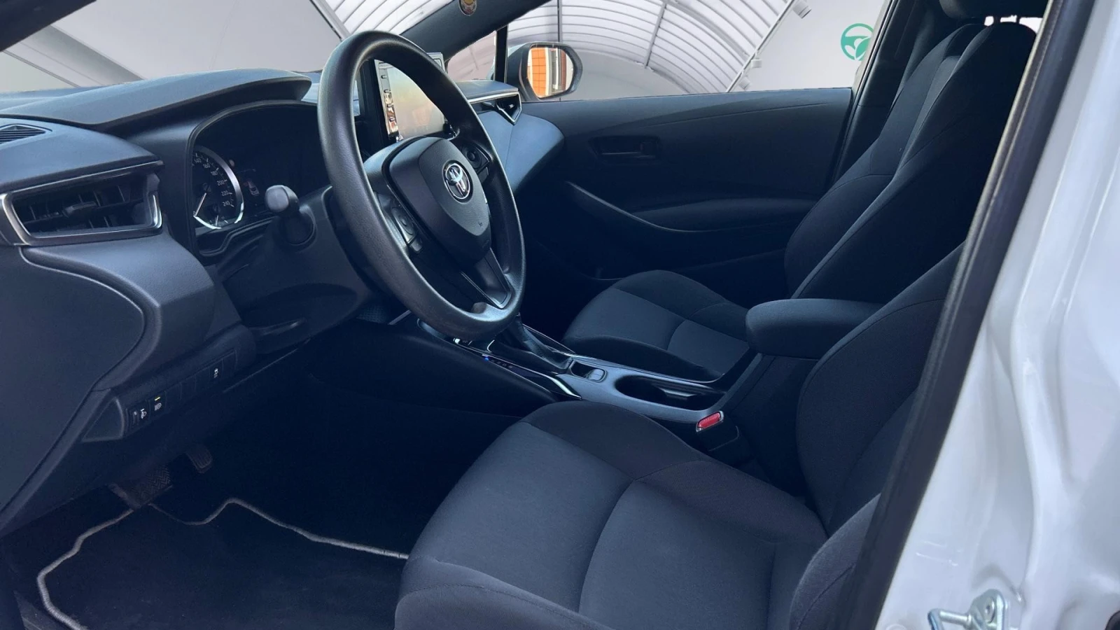 Toyota Corolla 1.8 HSD, Месечна вноска от 444 лв. - изображение 9