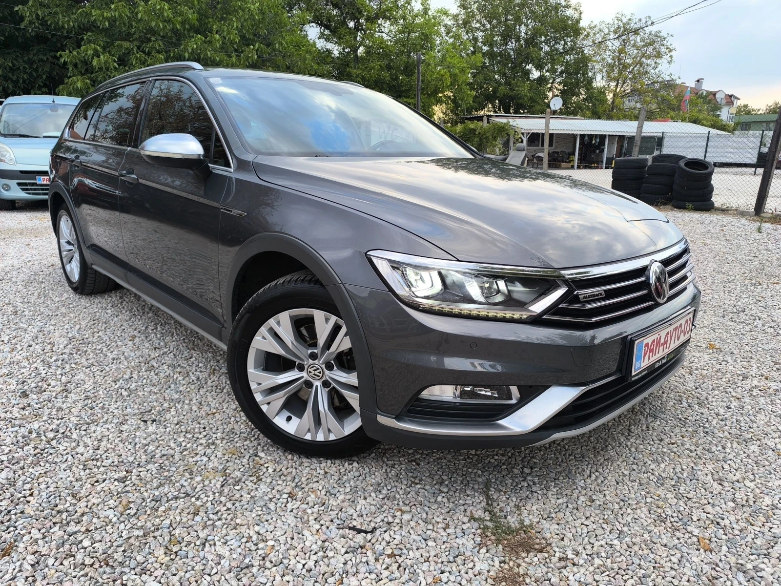 VW Alltrack  | Mobile.bg   1