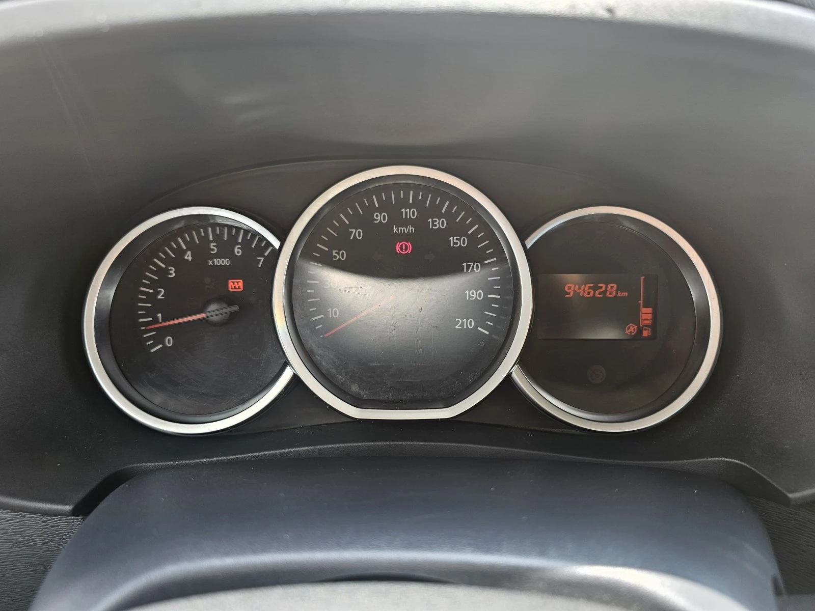 Dacia Lodgy 1.6 SCe 109к.с. Бензин Stop & Start LPG*  - изображение 8