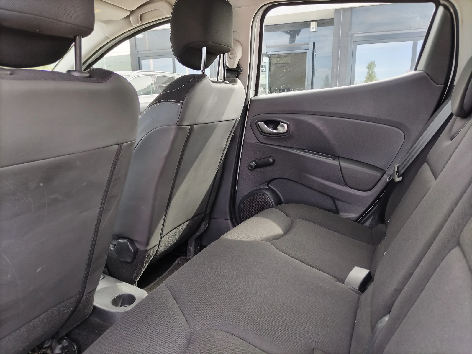 Renault Clio 1.5 dCi 75 N1 (3+ 1) | Mobile.bg � ����������� 12