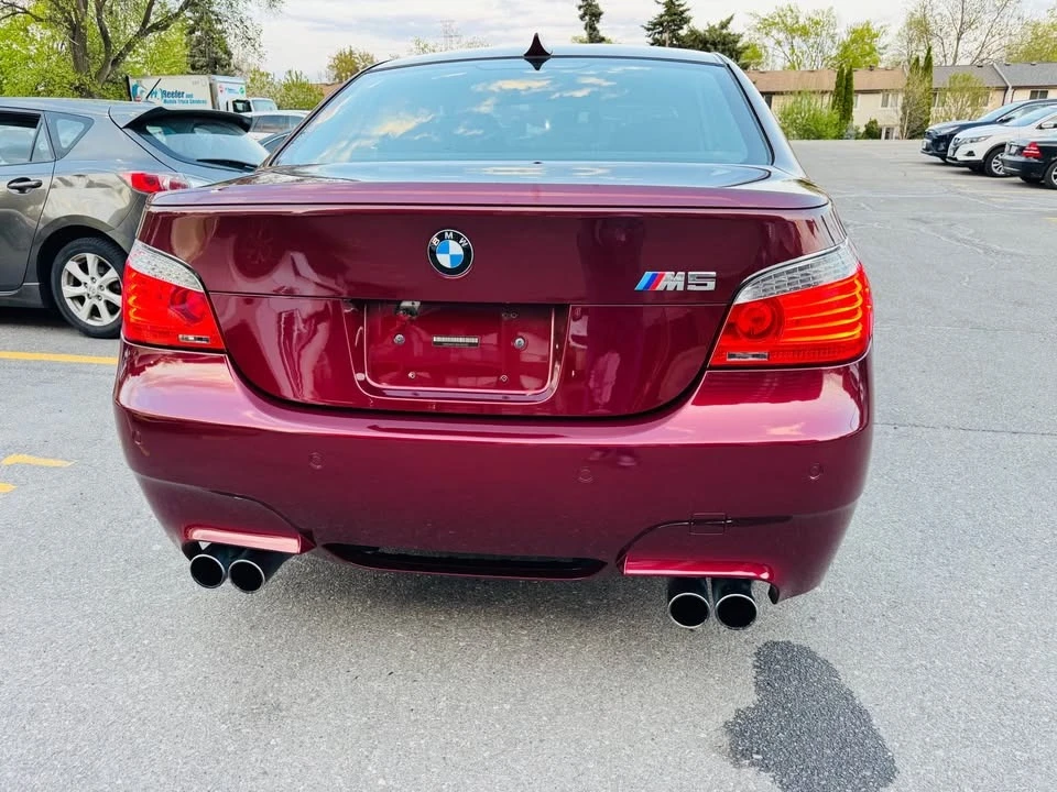 BMW M5 РЪЧКА * * CARFAX * * АВТОКРЕДИТ * *  - изображение 7