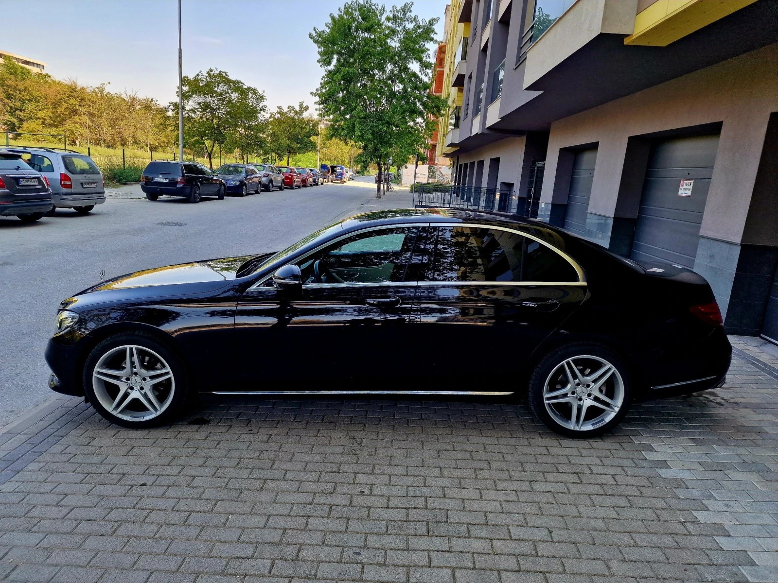 Mercedes-Benz E 220 CDI / AVANTGARDE - изображение 7
