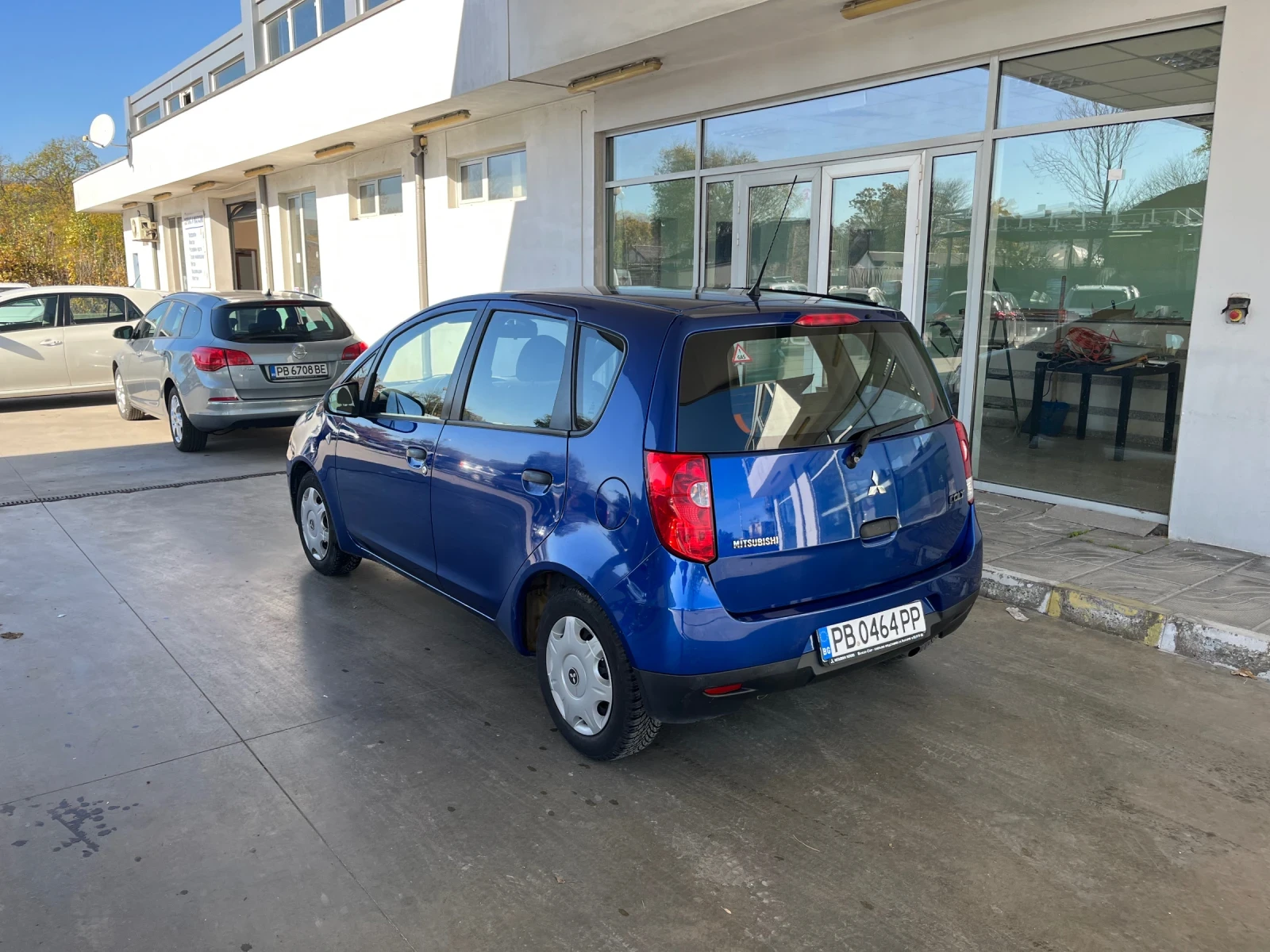 Mitsubishi Colt  - изображение 5