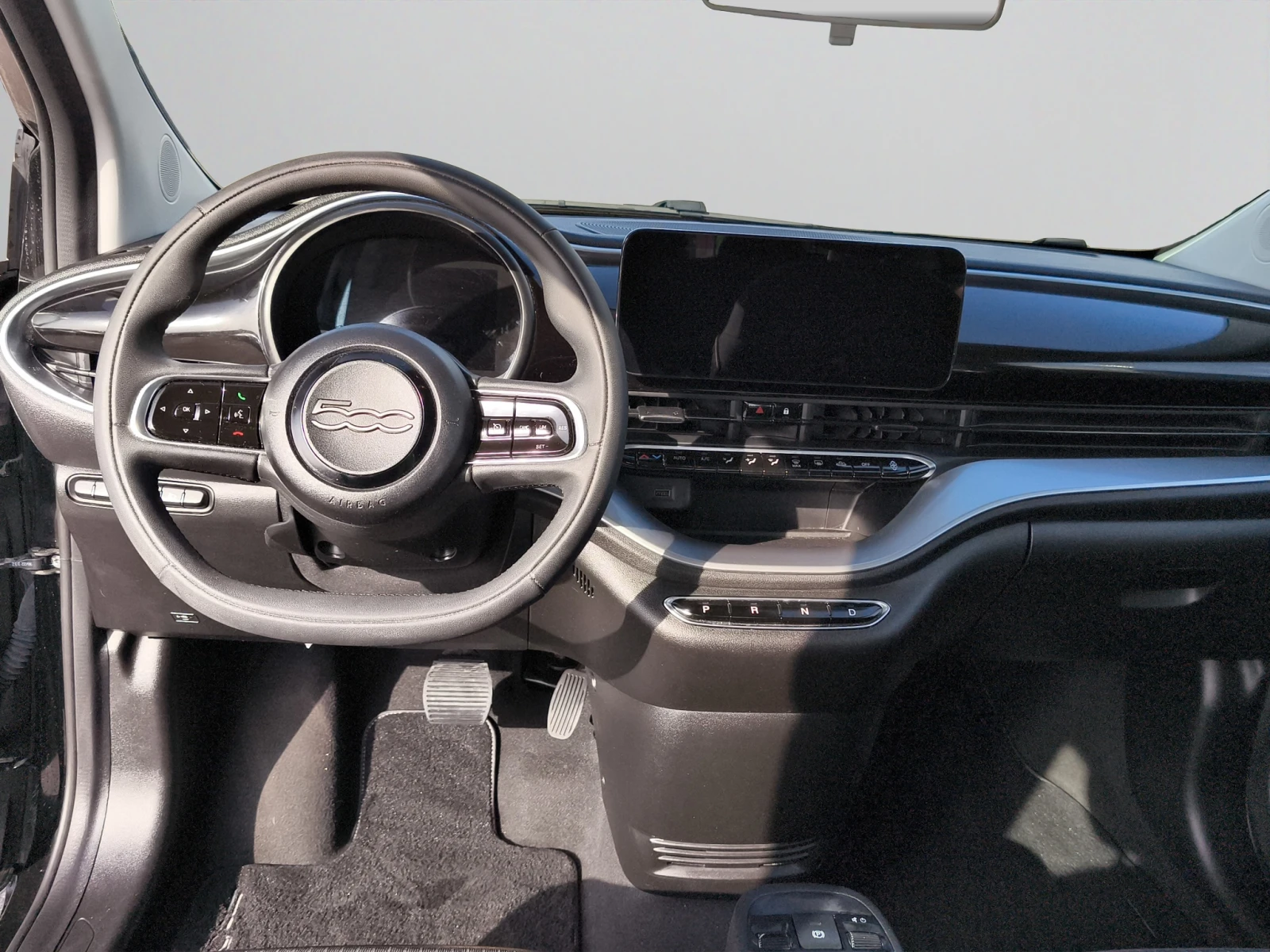 Fiat 500e Icon - Electric - Automatic 116hp // 2210R07 - изображение 9