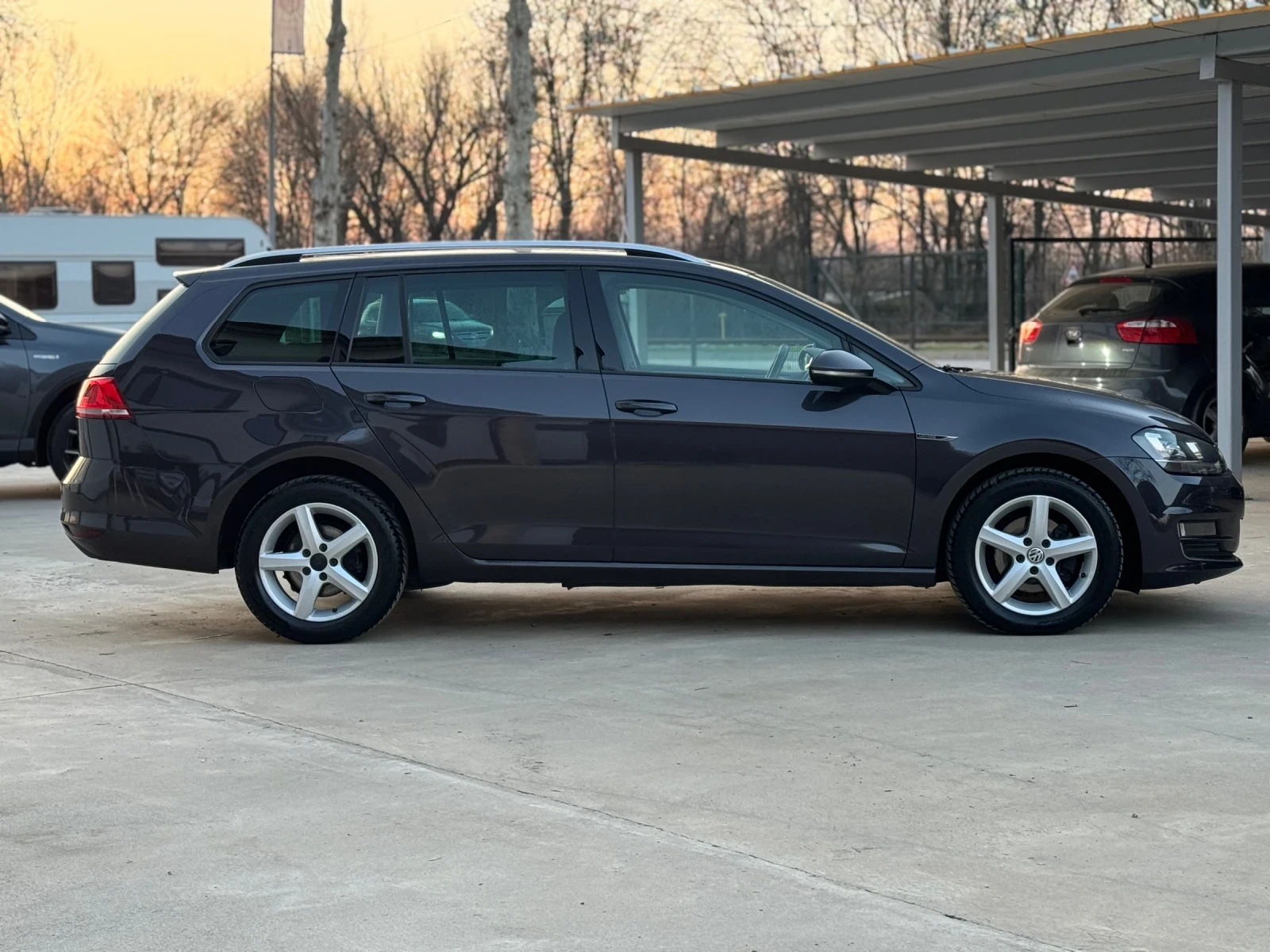 VW Golf * 2.0TDI* 150ks* HIGHLINE* , снимка 6 - Автомобили и джипове - 53829755