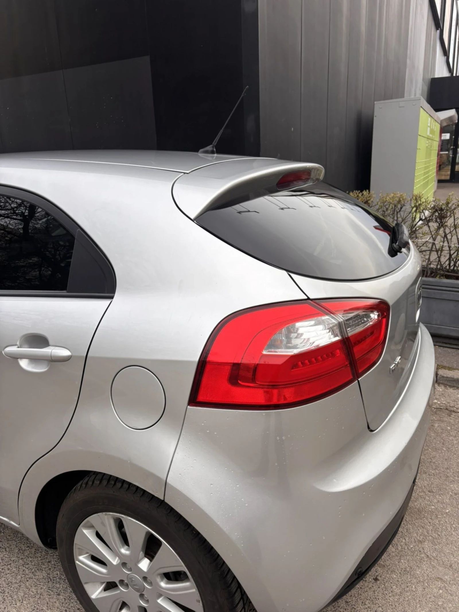 Kia Rio, снимка 6 - Автомобили и джипове - 53969620