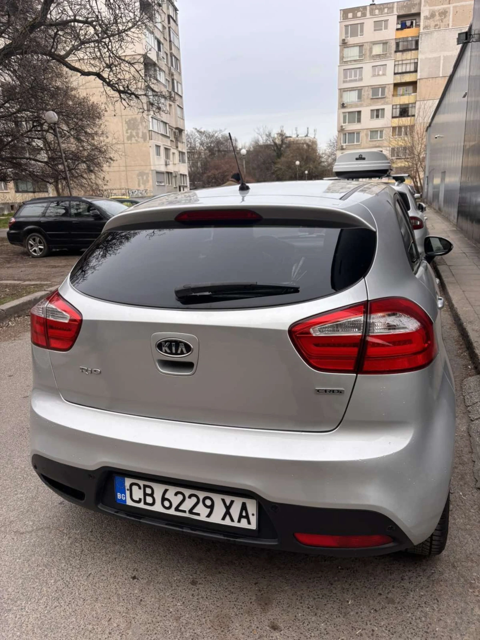 Kia Rio, снимка 7 - Автомобили и джипове - 53969620