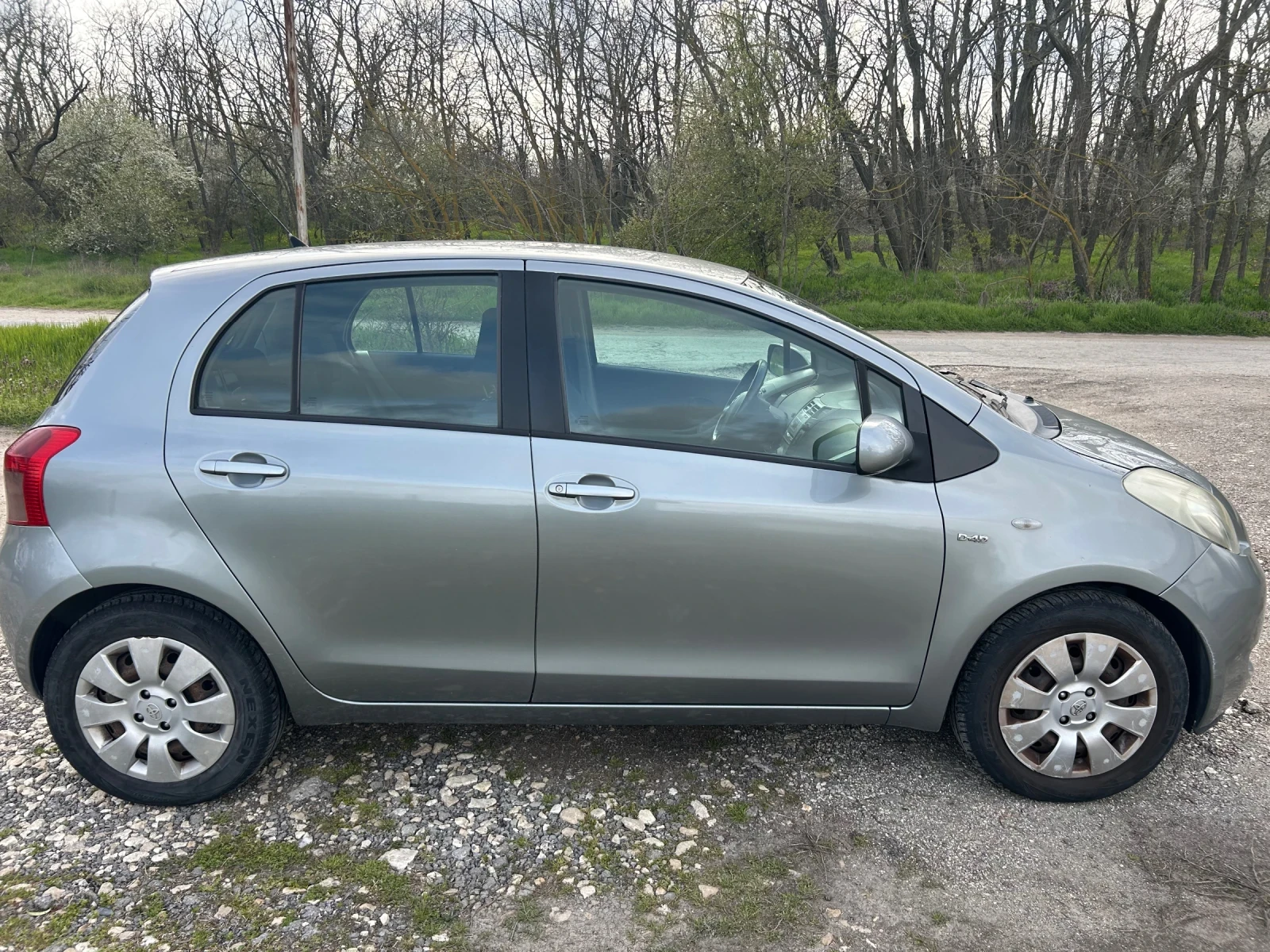 Toyota Yaris, снимка 7 - Автомобили и джипове - 54193257