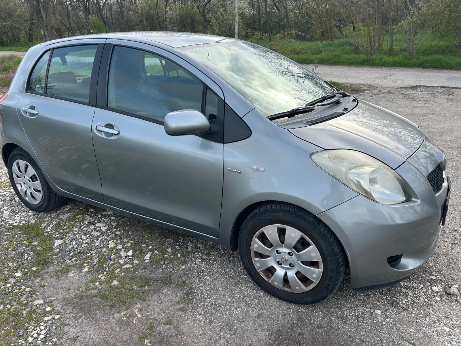 Toyota Yaris, снимка 10 - Автомобили и джипове - 54193257