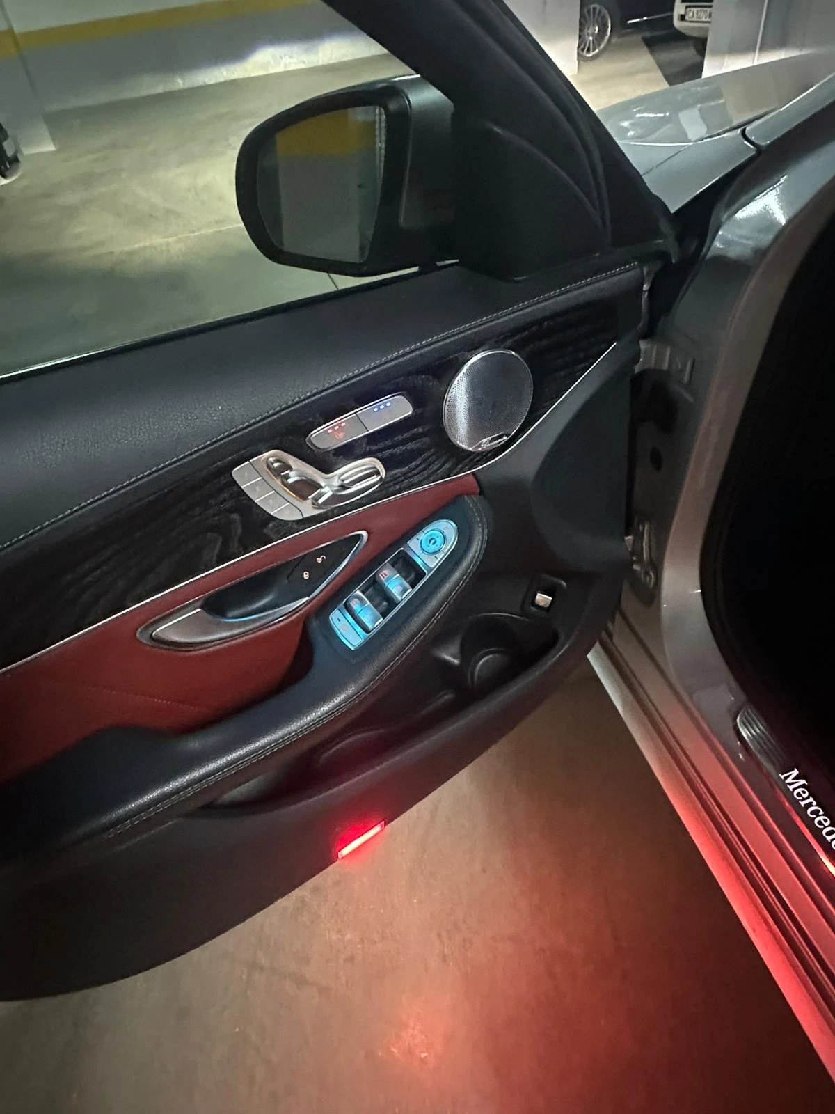 Mercedes-Benz C 400 AMG 4-MATIC-FULL, снимка 15 - Автомобили и джипове - 54259934