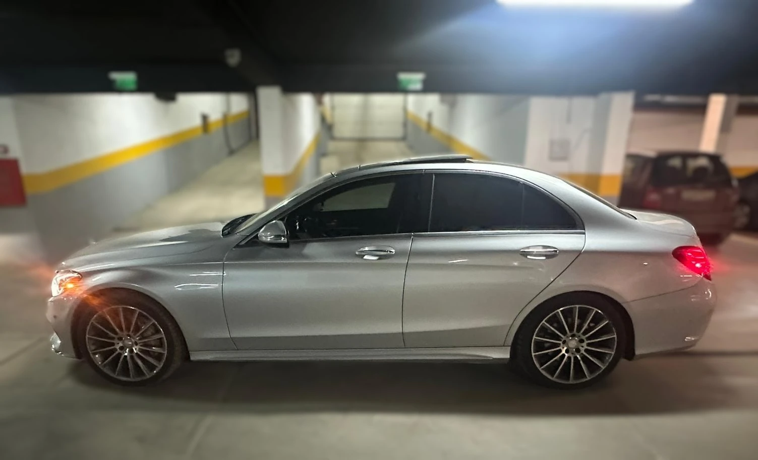 Mercedes-Benz C 400 AMG 4-MATIC-FULL, снимка 5 - Автомобили и джипове - 54259934