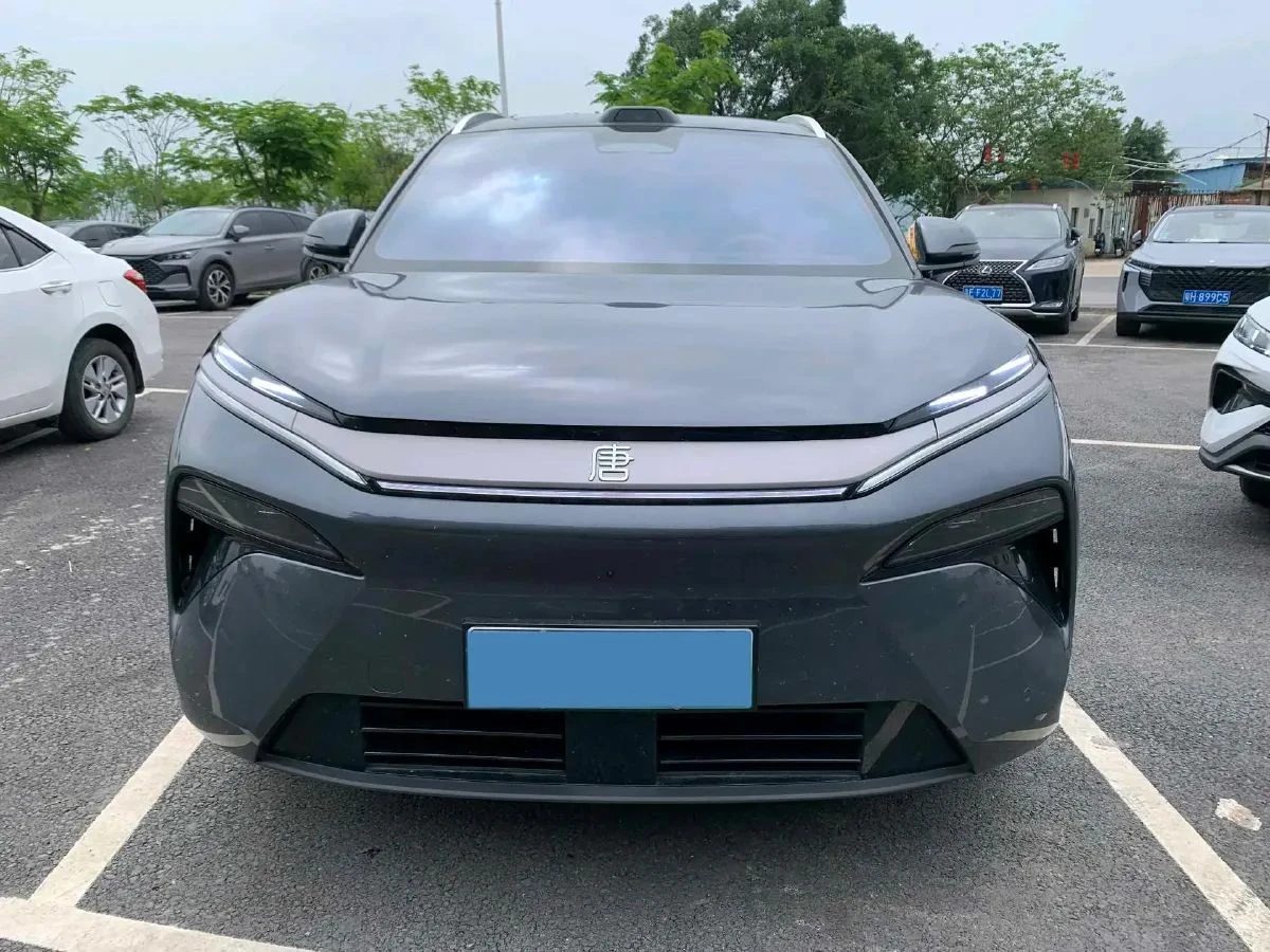 BYD Tang, снимка 2 - Автомобили и джипове - 54577785
