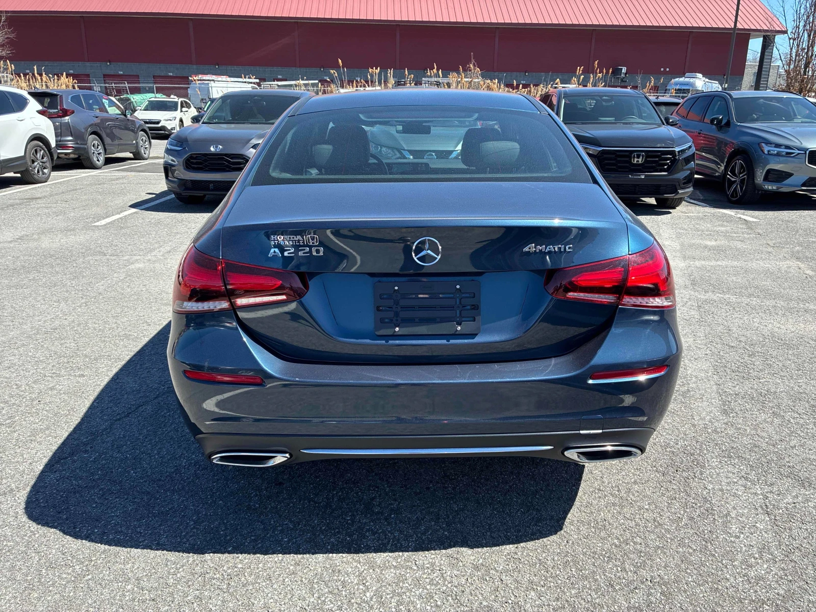 Mercedes-Benz A 220 CARFAX * АВТО КРЕДИТ * ПРОГНОЗНА ЦЕНА ДО БГ * , снимка 5 - Автомобили и джипове - 54692060