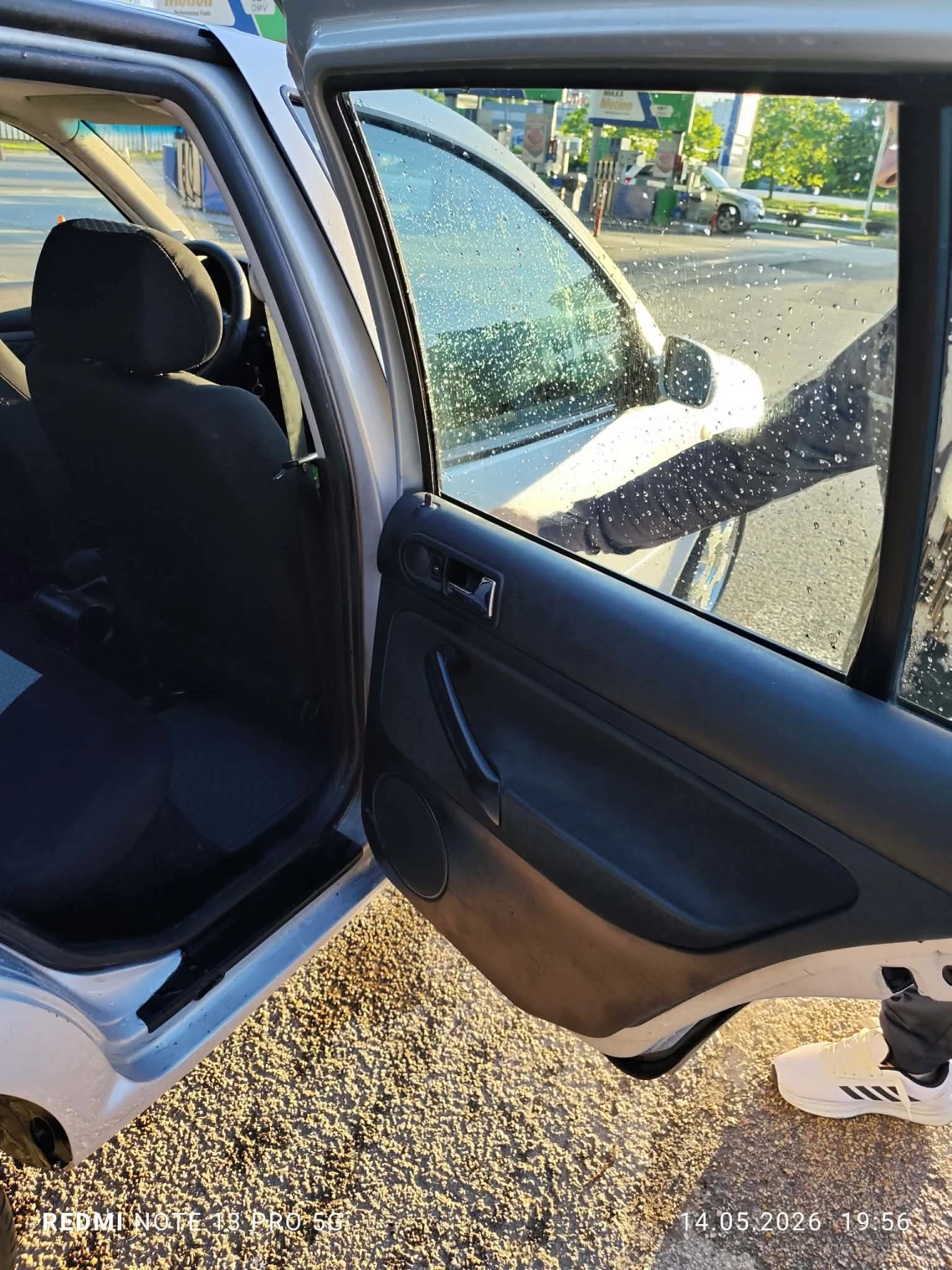 VW Golf, снимка 9 - Автомобили и джипове - 54811534