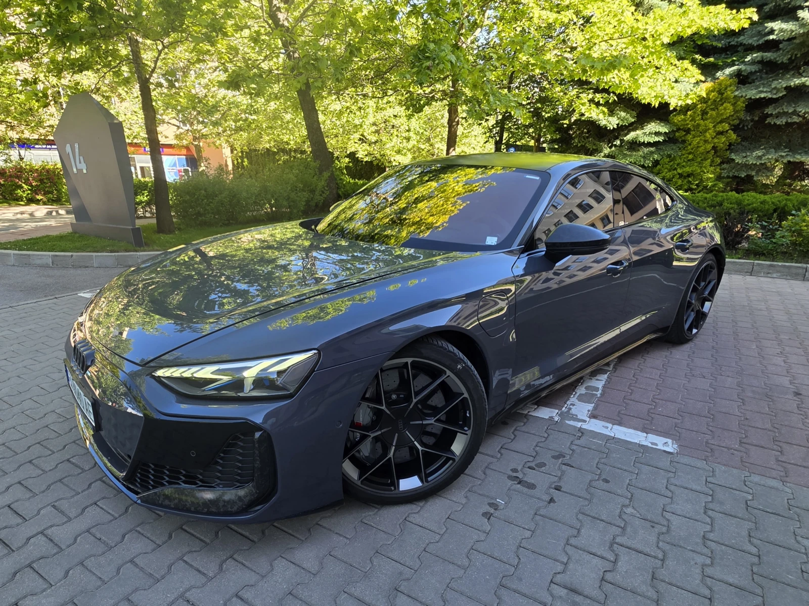 Audi E-Tron GT RS performance, снимка 6 - Автомобили и джипове - 54996628