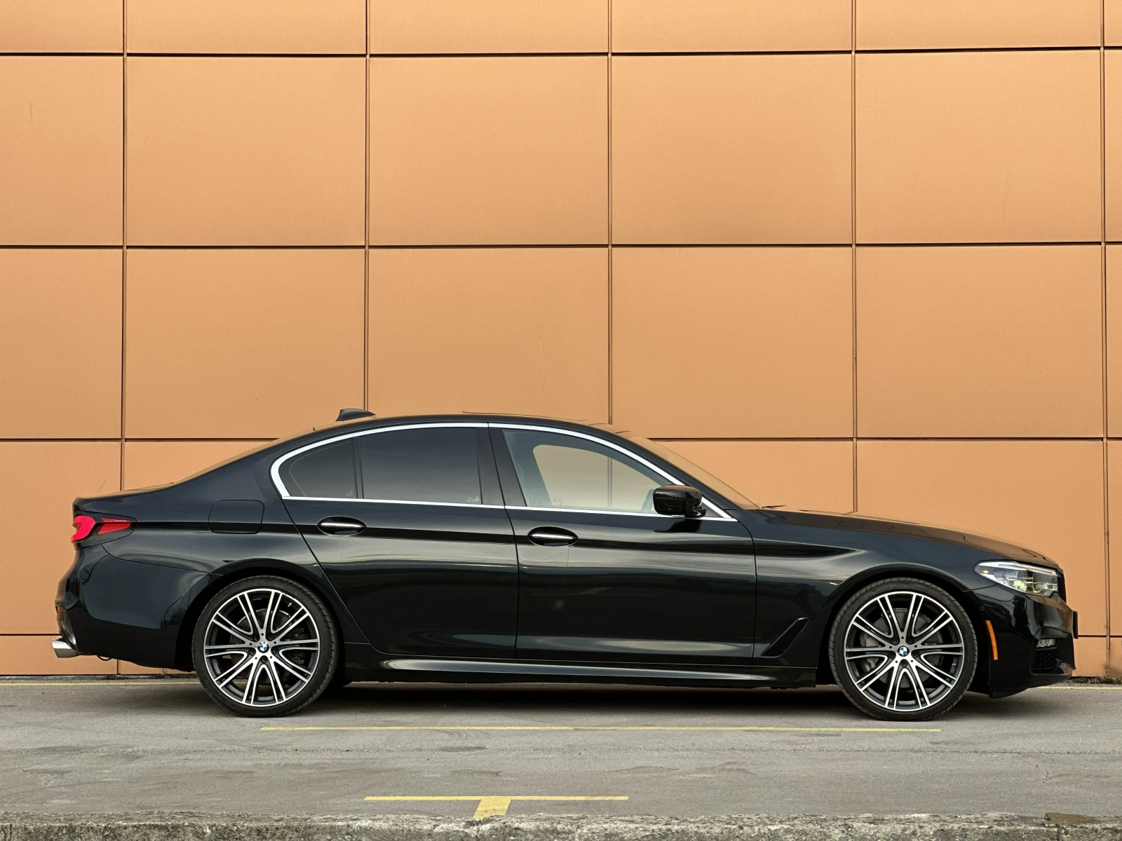 BMW 540 i xDrive, снимка 4 - Автомобили и джипове - 55082257