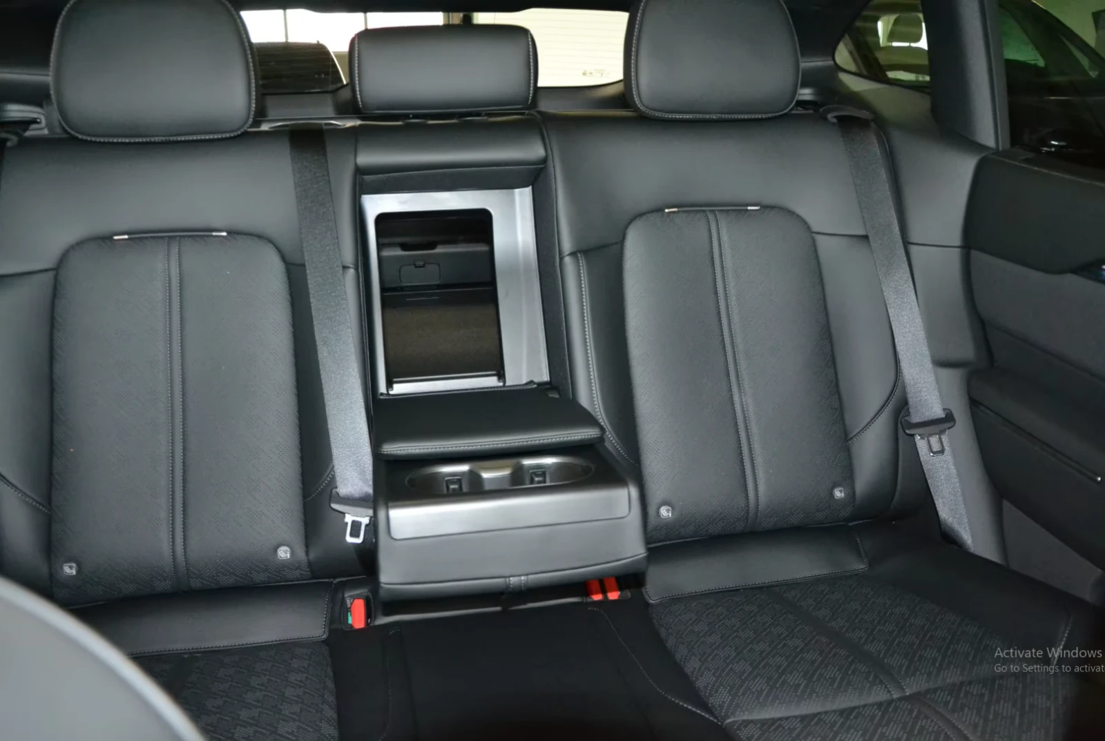 Zeekr 7X AWD* Privilege* 100kW* ComfortPaket* Advanced, снимка 9 - Автомобили и джипове - 55413466