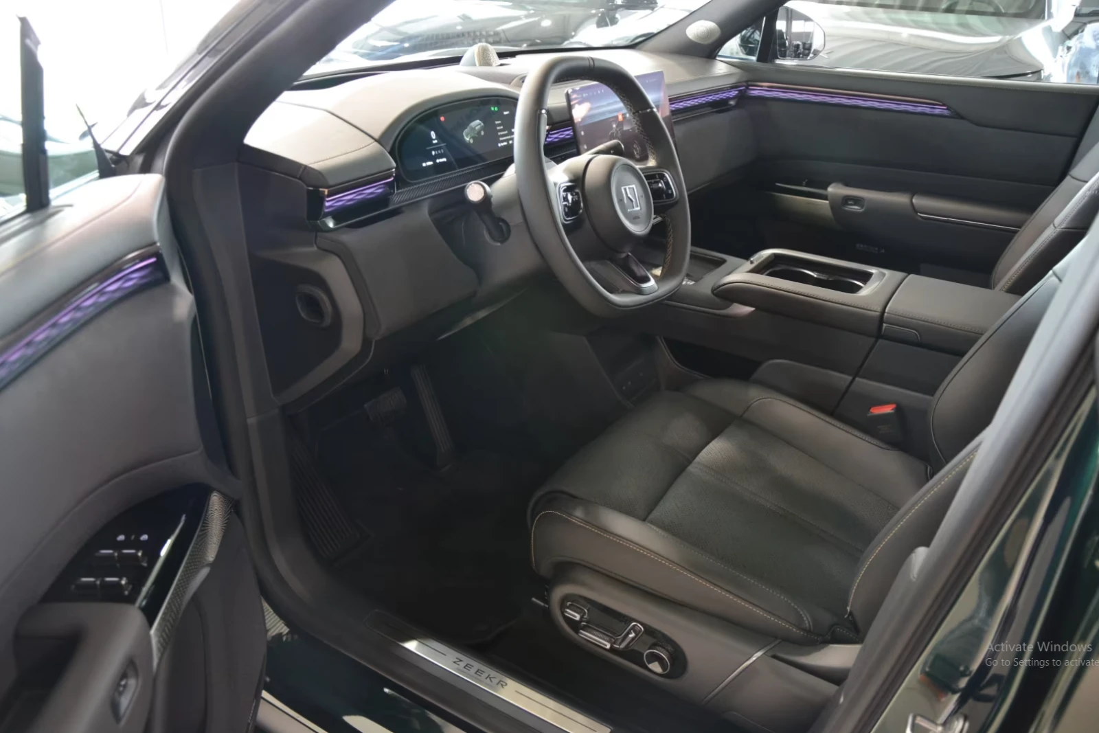 Zeekr 7X AWD* Privilege* 100kW* ComfortPaket* Advanced, снимка 5 - Автомобили и джипове - 55413466