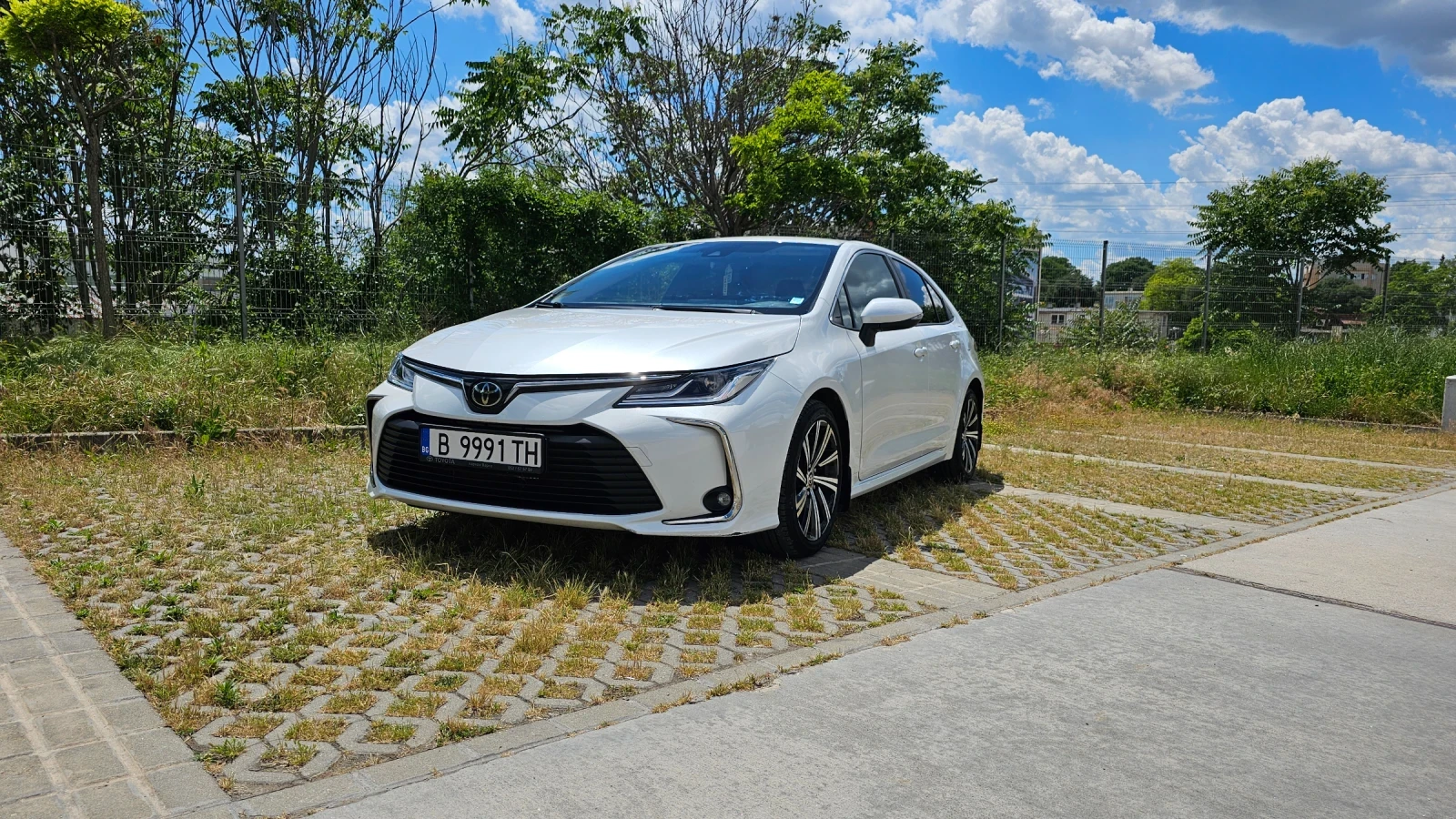 Toyota Corolla | Mobile.bg � ����������� 2