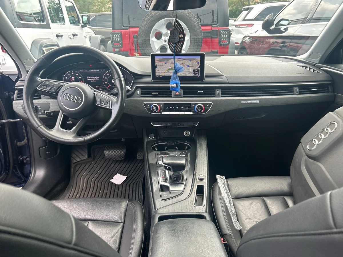 Audi A4 Premium Plus * Distronic, снимка 8 - Автомобили и джипове - 55642330