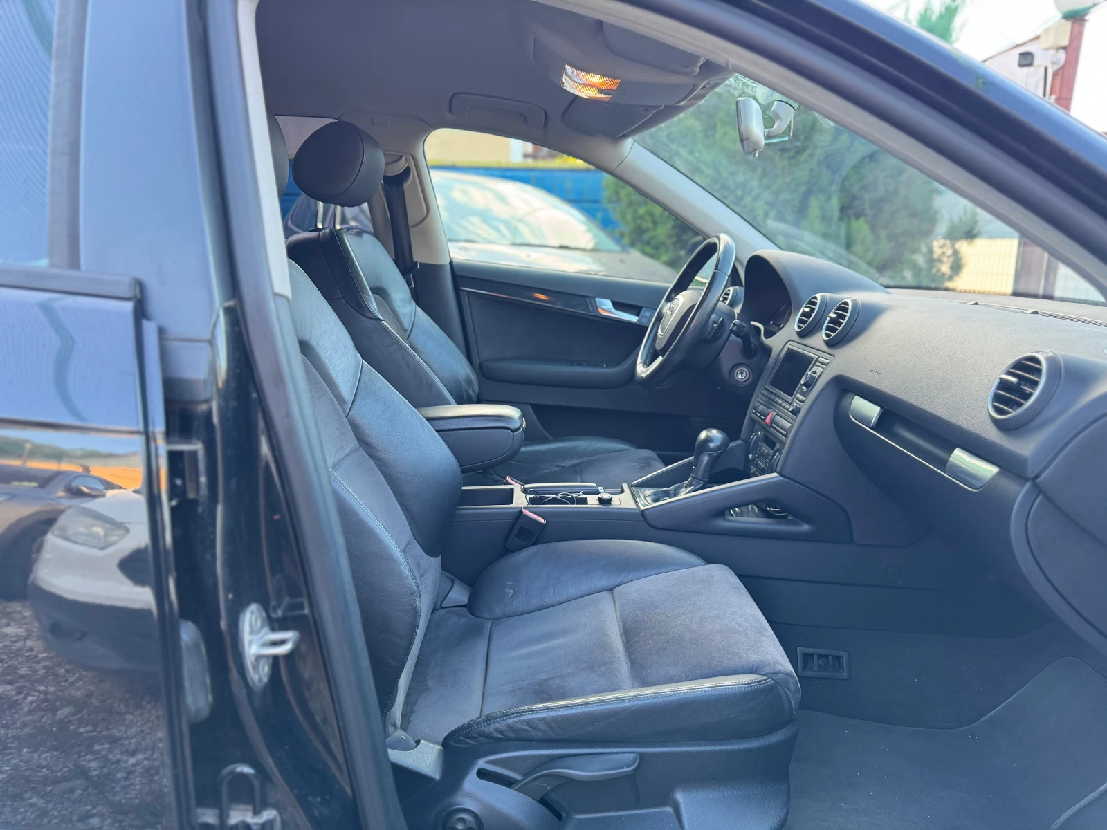 Audi A3 2.0FSI* S-Line* NAVI, снимка 9 - Автомобили и джипове - 56064301