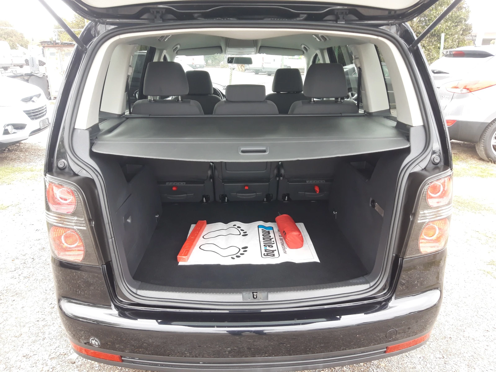 VW Touran 1.9TDI* 105k.c* 6��* �������*  | Mobile.bg � ����������� 11