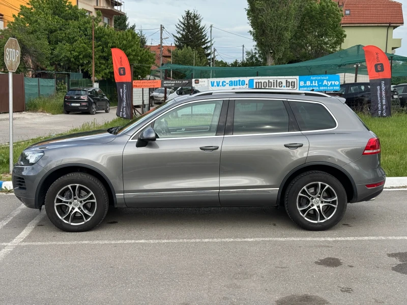 VW Touareg 3.0TDi V6 Регистриран! , снимка 8 - Автомобили и джипове - 45846457