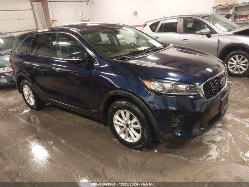 Kia Sorento 2.4L КРАЙНА ЦЕНА КУПИ СЕГА, снимка 3 - Автомобили и джипове - 48437617