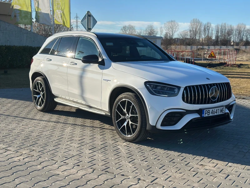 Mercedes-Benz GLC 300 AMG 4Matic 360 CAMERA, снимка 1 - Автомобили и джипове - 48825218