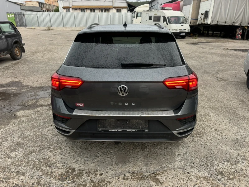VW T-Roc 1000, снимка 12 - Автомобили и джипове - 53010246