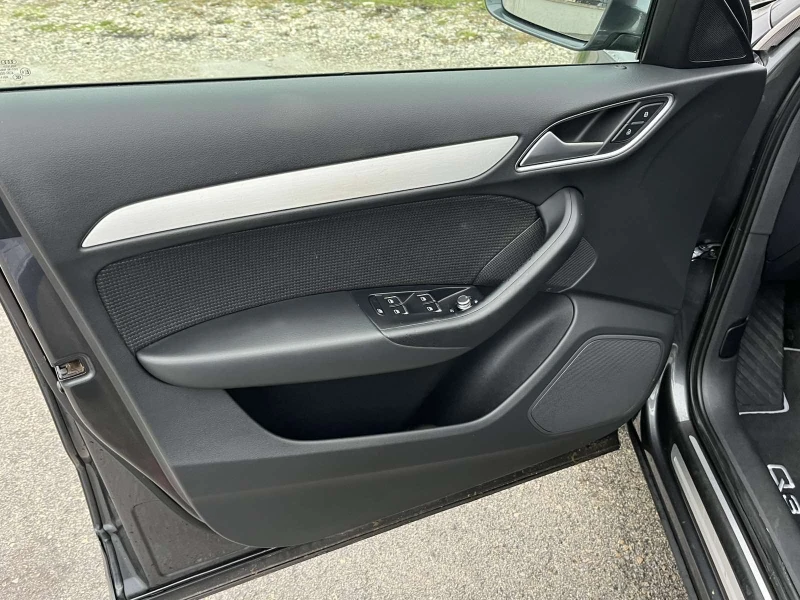 Audi Q3 S-LINE QUATTRO 2.0TI 150кс NAVI КСЕНОН ВНОС ИТАЛИЯ, снимка 7 - Автомобили и джипове - 52665790