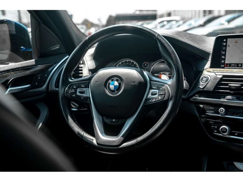 BMW X4 M40i COUPE M SPORT * HUD* ДИСТРОНИК* ПАНОРАМА, снимка 13 - Автомобили и джипове - 53536200