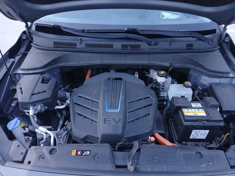 Hyundai Kona PREMIUM  64 kwh, снимка 11 - Автомобили и джипове - 53557417