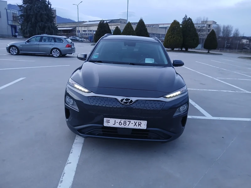 Hyundai Kona PREMIUM  64 kwh