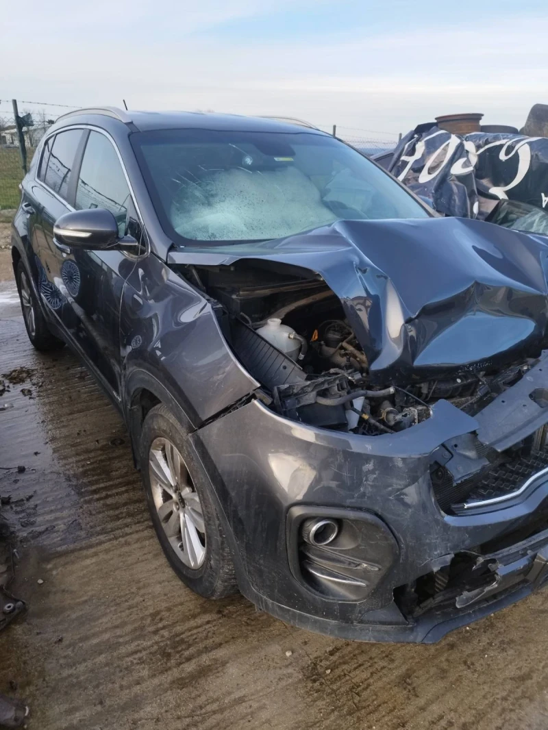 Kia Sportage 2.0 crdi  D4HA, снимка 4 - Автомобили и джипове - 53572780
