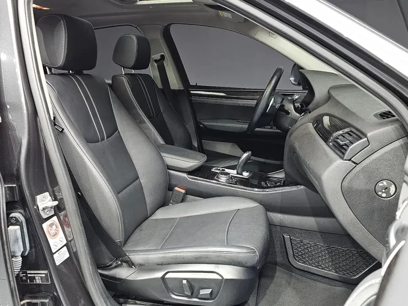 BMW X4 (F26) xDrive20D, снимка 11 - Автомобили и джипове - 55202148