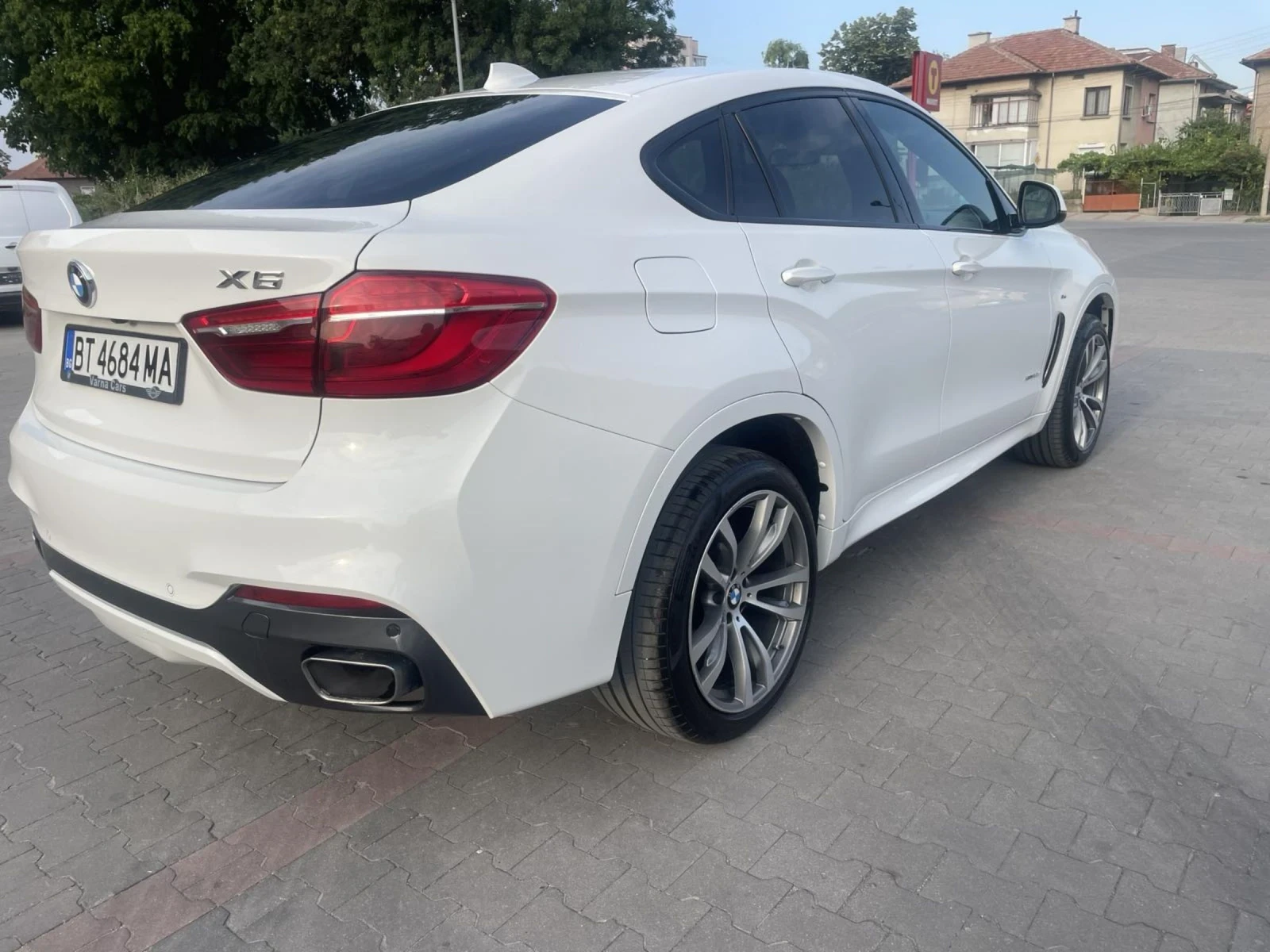 BMW X6  - изображение 3