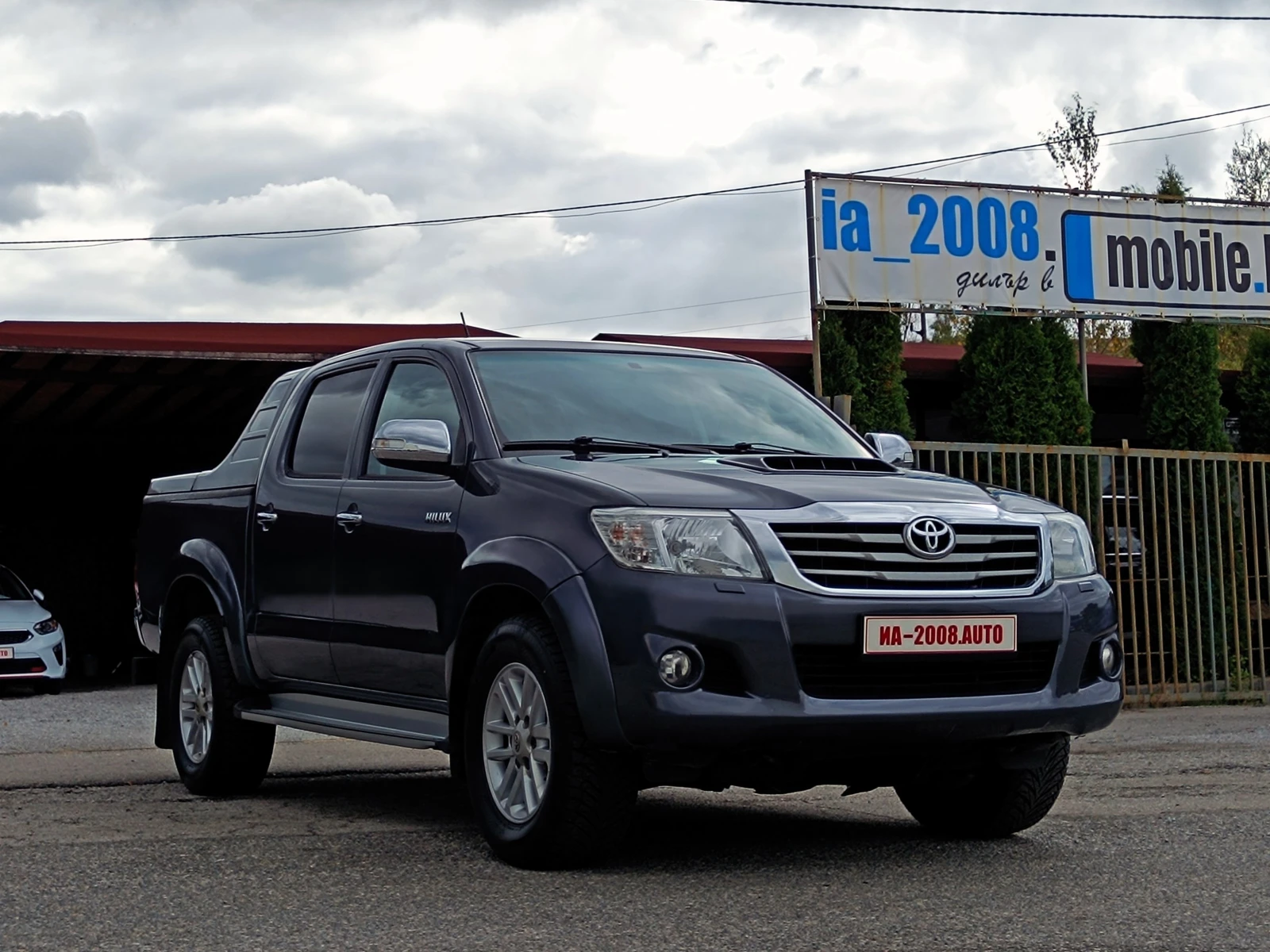 Toyota Hilux 3.0 D4D* 4X4* БАВНИ* БЛОКАЖ* АВТОМАТИК* ИТАЛИЯ*  | Mobile.bg — изображение 3