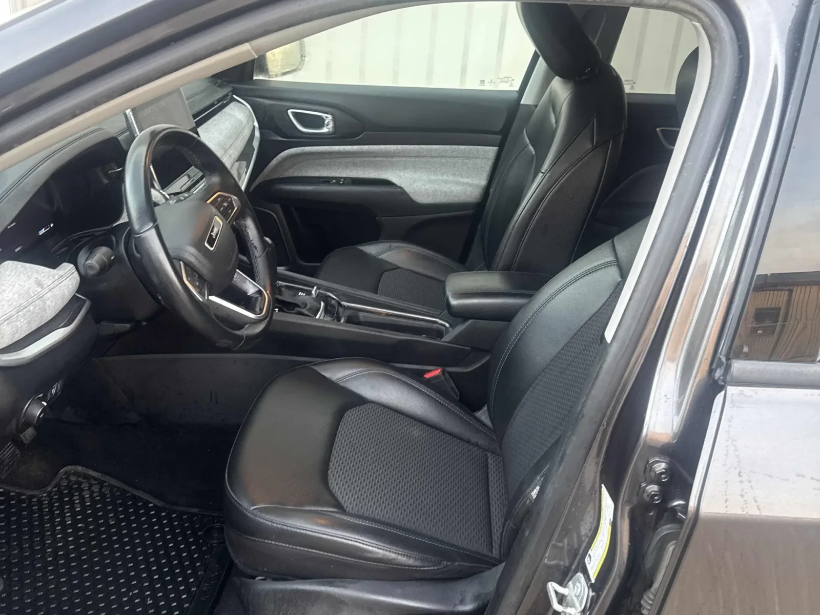 Jeep Compass NORTH * CARFAX * БЕЗ ПЪРВОНАЧАЛНА ВНОСКА - изображение 6