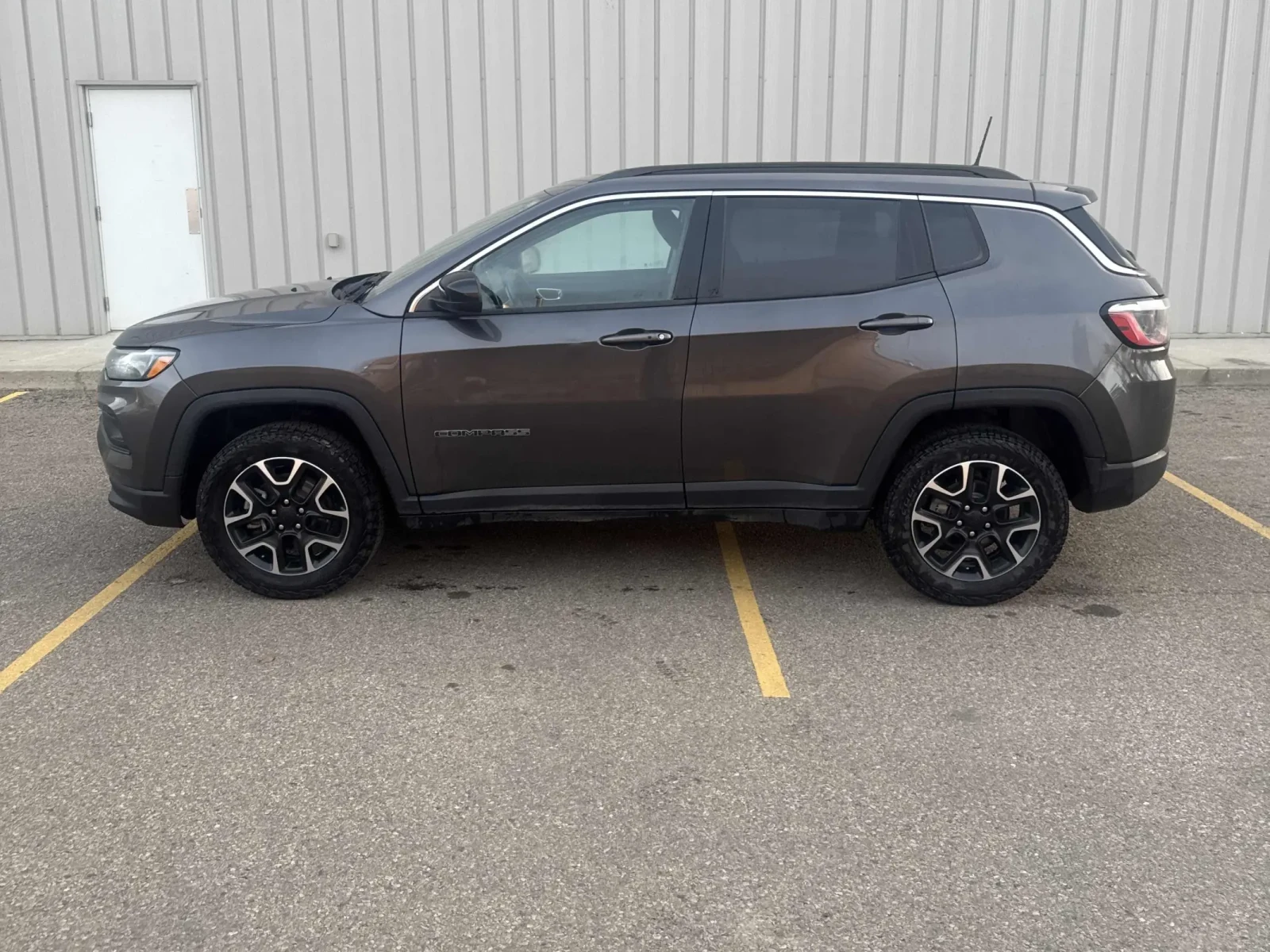 Jeep Compass NORTH * CARFAX * БЕЗ ПЪРВОНАЧАЛНА ВНОСКА - изображение 2