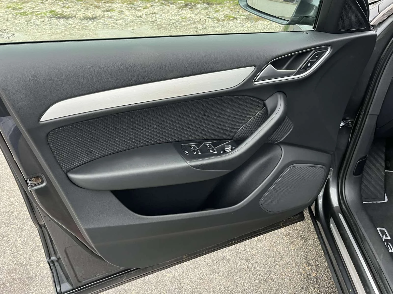 Audi Q3 S-LINE QUATTRO 2.0TI 150кс NAVI КСЕНОН ВНОС ИТАЛИЯ - изображение 7