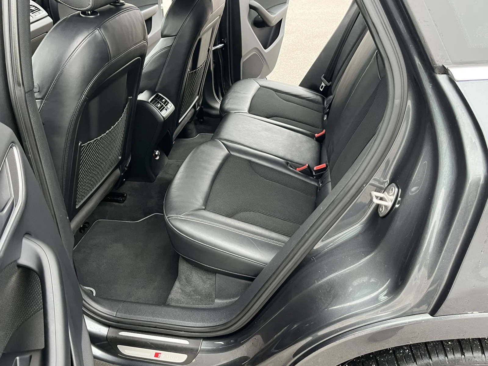 Audi Q3 S-LINE QUATTRO 2.0TI 150кс NAVI КСЕНОН ВНОС ИТАЛИЯ - изображение 9