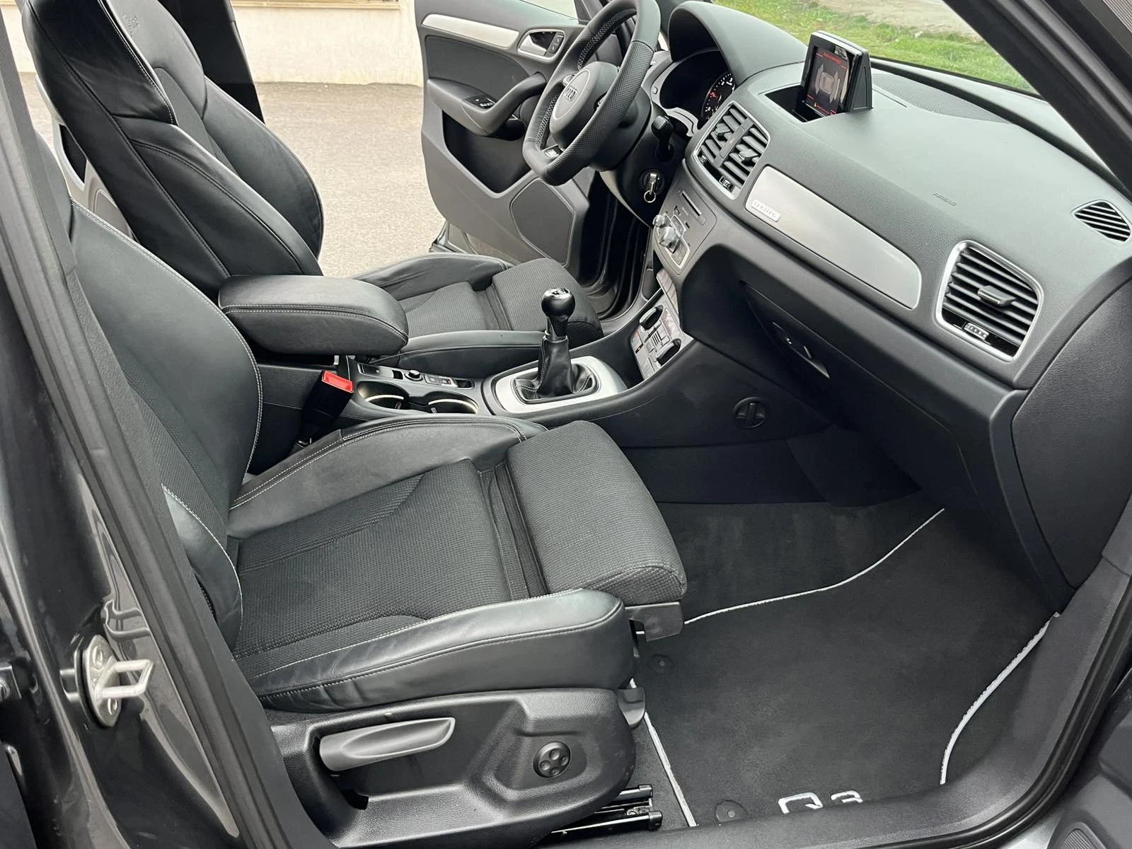 Audi Q3 S-LINE QUATTRO 2.0TI 150 NAVI    | Mobile.bg   11