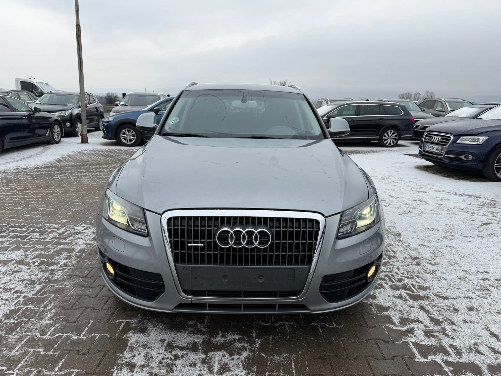 Audi Q5 2.0TDI QUATTRO AVTOMAT/NAVI/KOJA EURO 5 - изображение 3