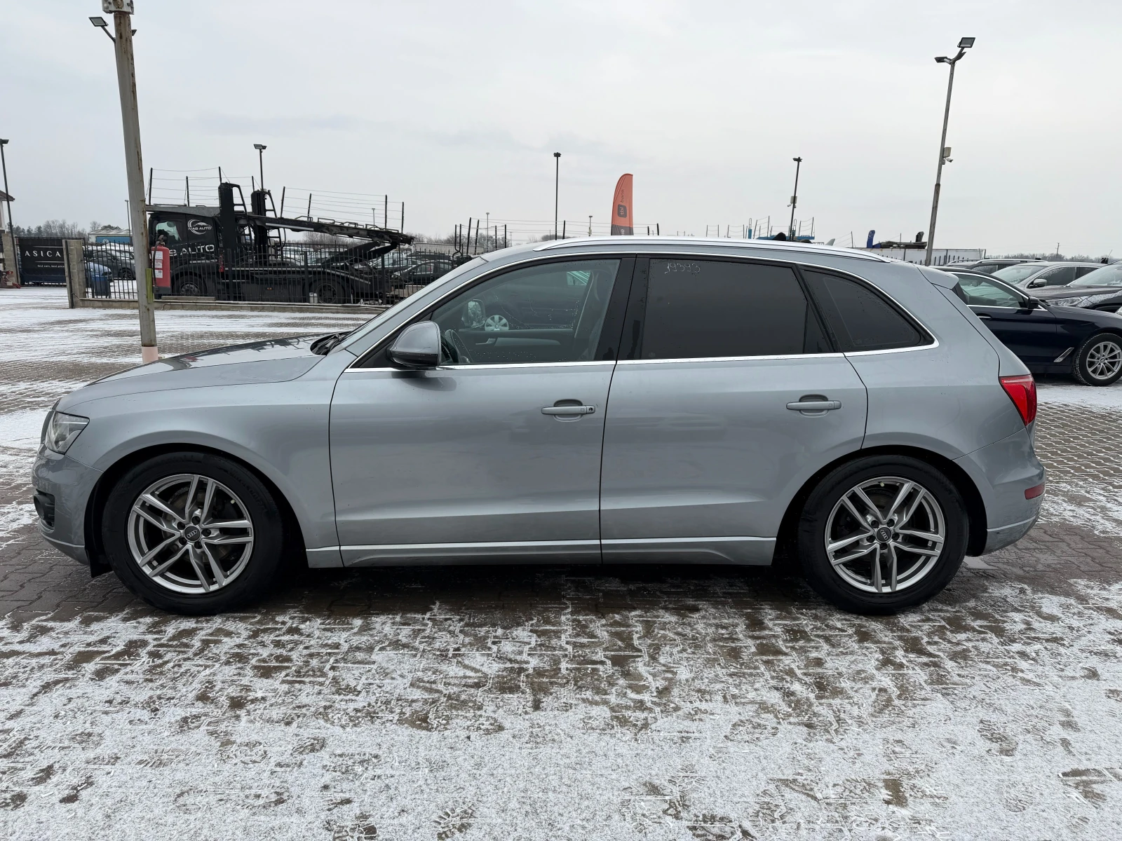 Audi Q5 2.0TDI QUATTRO AVTOMAT/NAVI/KOJA EURO 5 - изображение 9