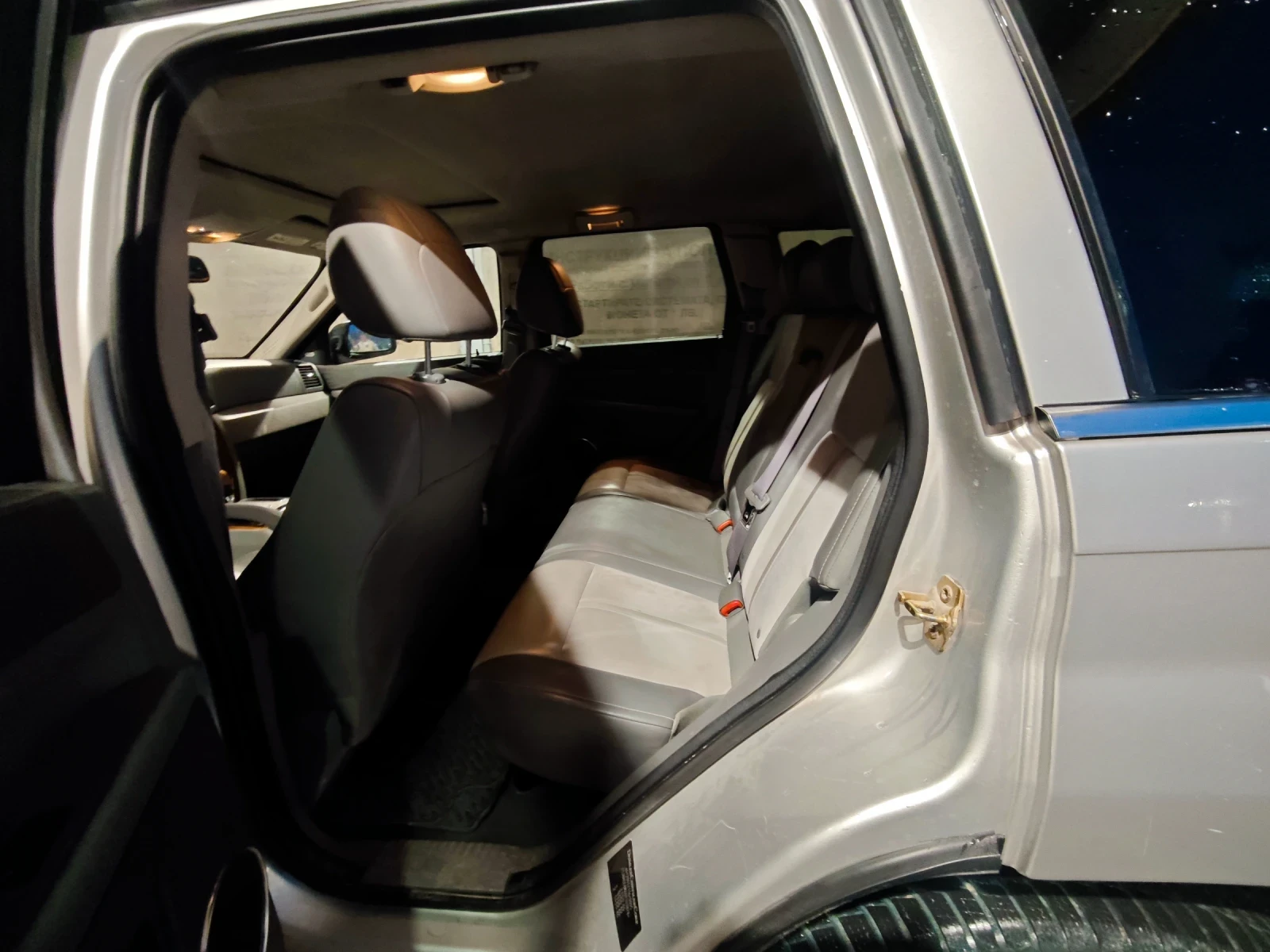 Jeep Grand cherokee, снимка 13 - Автомобили и джипове - 53738295