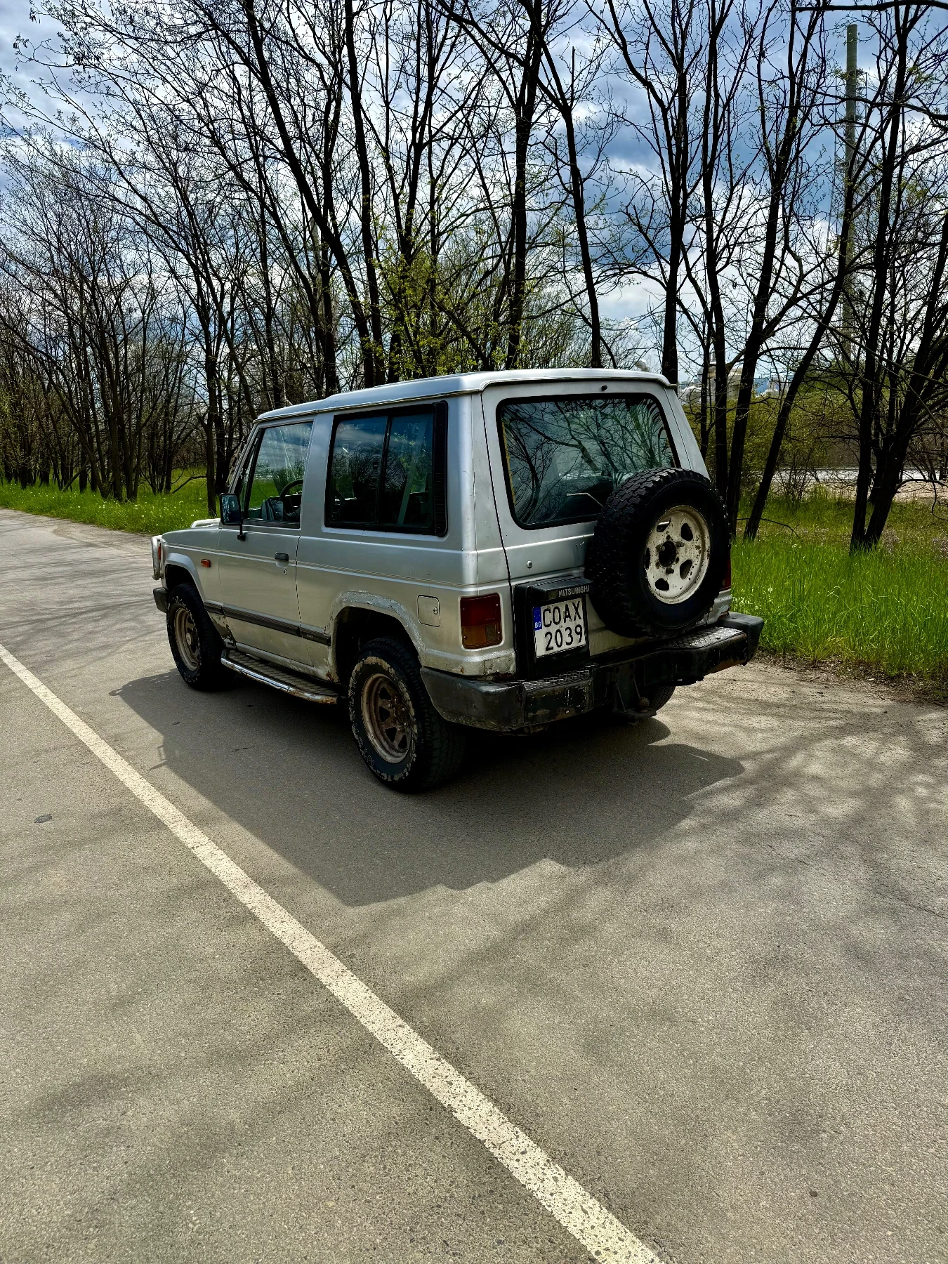 Mitsubishi Pajero 2.5 TD, снимка 3 - Автомобили и джипове - 54578524