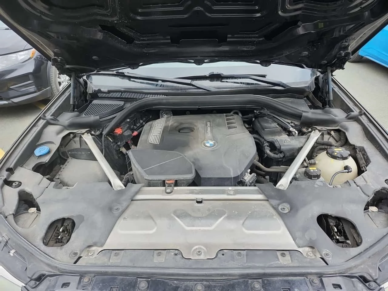 BMW X3  * CARFAX * БЕЗ ПЪРВОНАЧАЛНА ВНОСКА, снимка 17 - Автомобили и джипове - 55403523