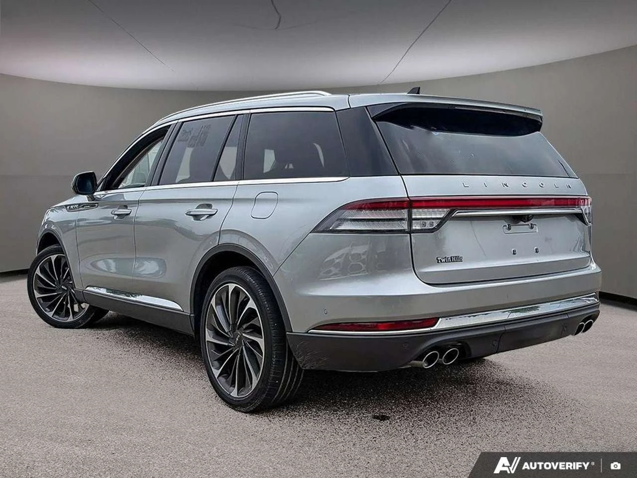 Lincoln Aviator Reserve | Pano Vista Roof | Heated Seats | Adaptiv | Mobile.bg � ����������� 5