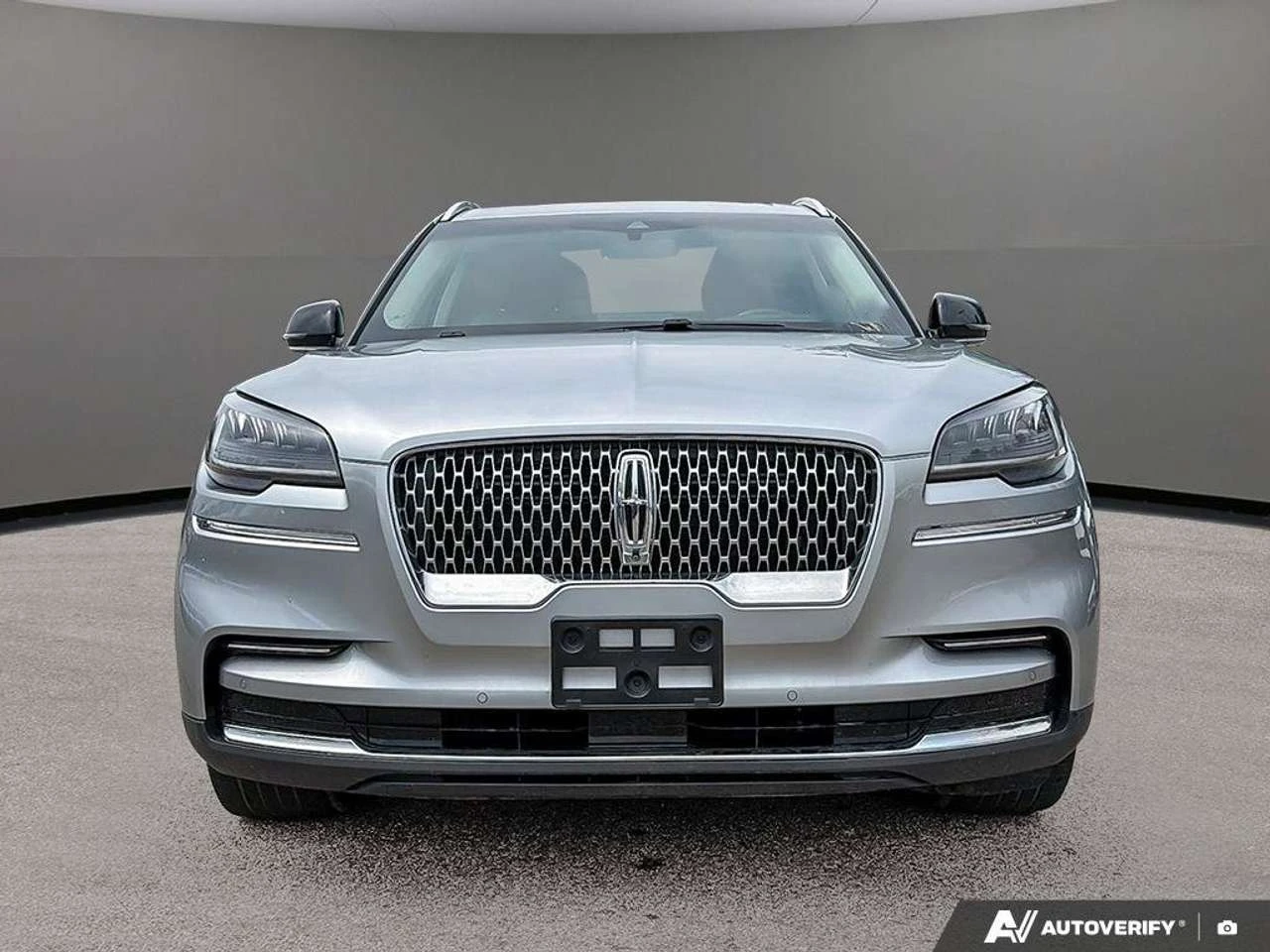 Lincoln Aviator Reserve | Pano Vista Roof | Heated Seats | Adaptiv | Mobile.bg � ����������� 2